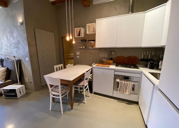 Borgo San Pietro Apartment *